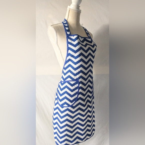 Chevron Royal Blue Full Apron - Picture 6 of 9